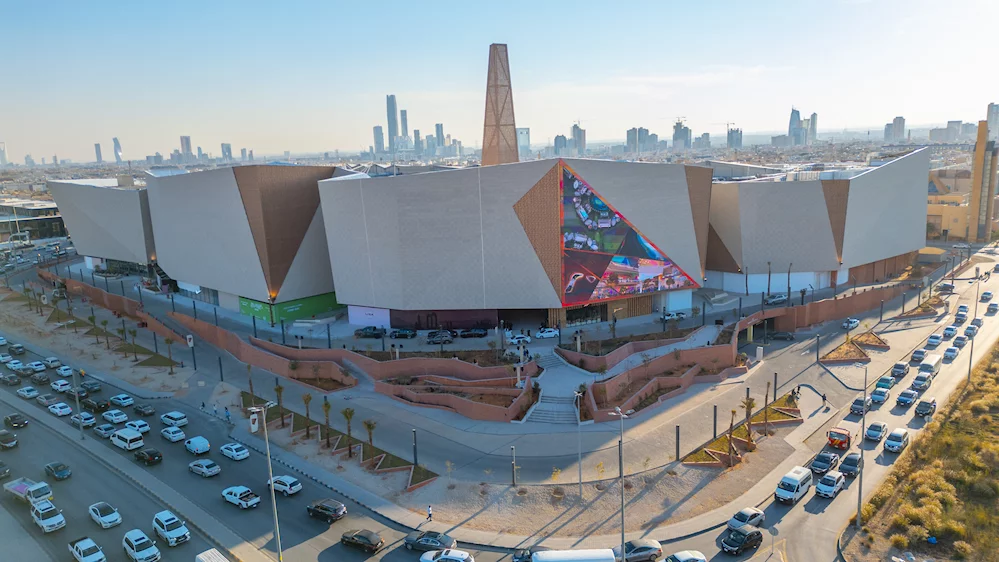 SOLITAIRE MALL BRINGS UNIQUE EXPERIENCES AND FLAGSHIP STORES FROM CHALHOUB GROUP'S LUXURY BRAND PORTFOLIO